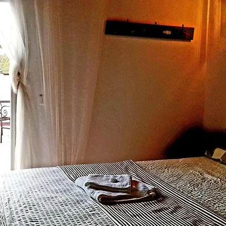 Pillico El Pescador Homestay *
